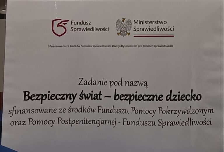 Plakat akcji Bezpieczny świat - bezpieczne dziecko